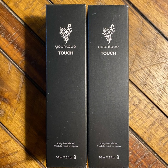 younique spray foundation velour